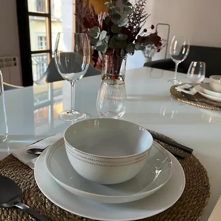 La Mejor Ubicacion En Oviedo. Casco Historico. *