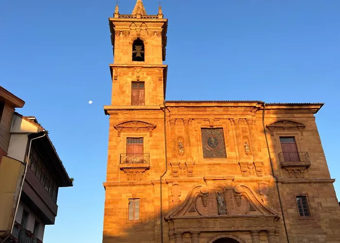 La Mejor Ubicacion En Oviedo. Casco Historico. *