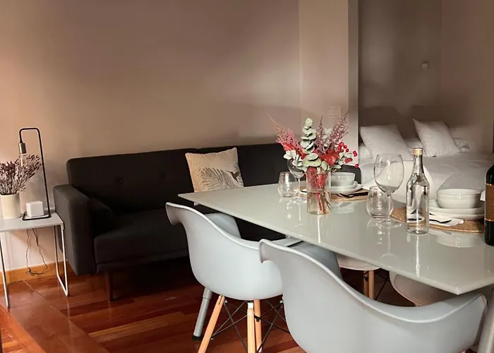 La Mejor Ubicacion En Oviedo. Casco Historico. Apartamento *